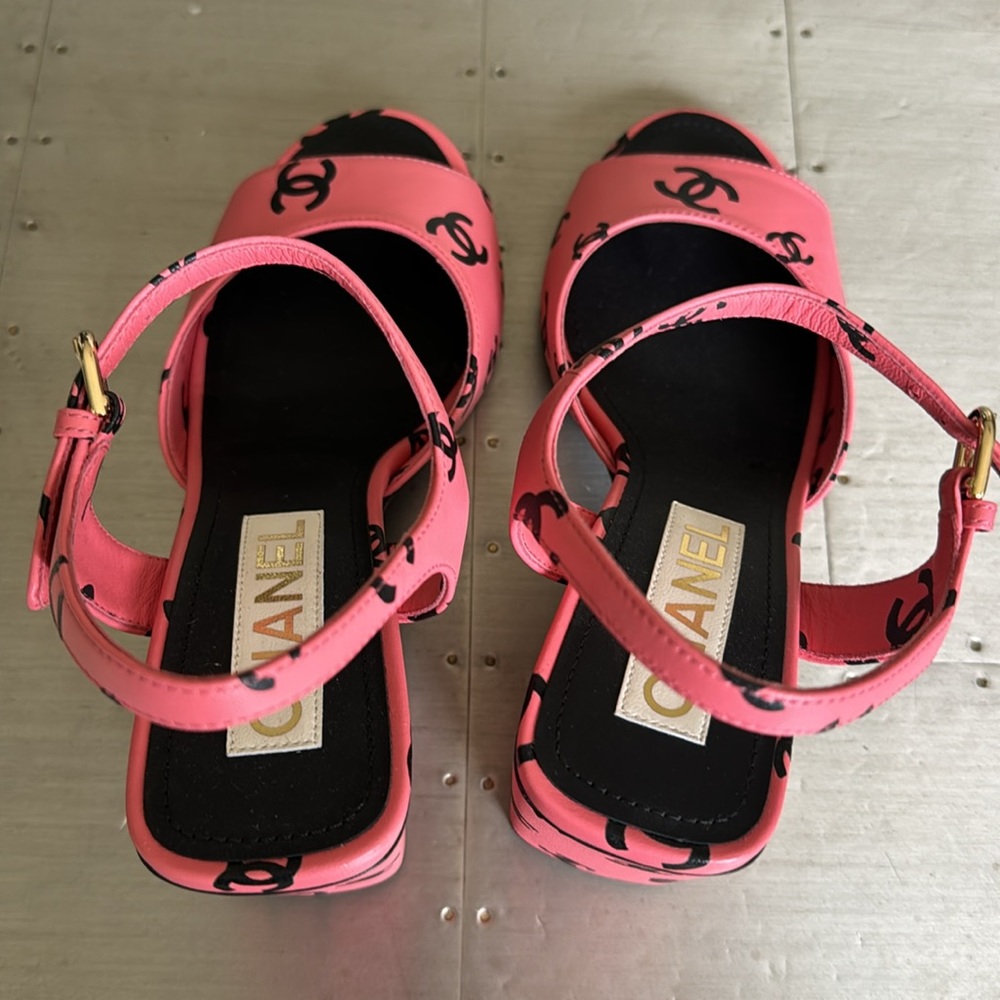 Chanel crazy cc pink black sandal pump logo shoes with box and dustbag sz 38.5 - Picture 7 of 9